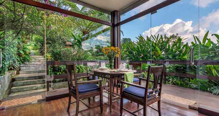 ล็อบบี้ Villa Mulyono 2 (Two Bedroom Villa Mountain View)