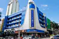 Lobi Hotel Dream World Araneta Cubao