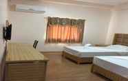 Kamar Tidur 2 Meaco Royal Hotel - Lipa