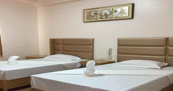 Kamar Tidur Meaco Royal Hotel - Lipa