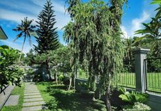 Common Space 5 Villa Tanah Lot Bali Sunrise