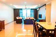 ล็อบบี้ Summerton Luxury Suites By D Imperio Homestay