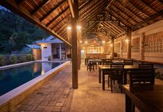 Swimming Pool 6 Cocotinos Lembeh Boutique Dive Lodge