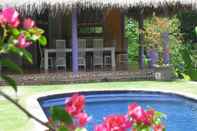 Swimming Pool Villa Cepaka