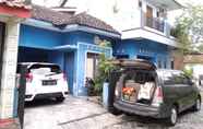 Exterior 4 Langit Biru Homestay Jogja