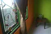 Kamar Tidur Ibu Ana Homestay