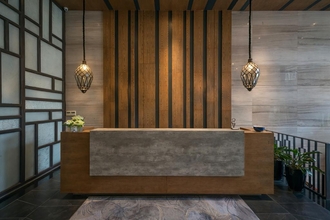 Lobby 4 Bespoke Trendy Hotel Hanoi