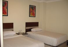 Bedroom 4 Belle View Hotel