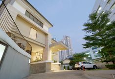 Exterior 6 Plaza 54 Residence