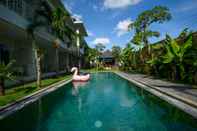 Kolam Renang Asung Guesthouse 