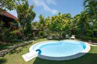 Swimming Pool Pondok Agung Bed & Breakfast