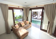 バー、カフェ、およびラウンジ 4 Villa Latanza Bali