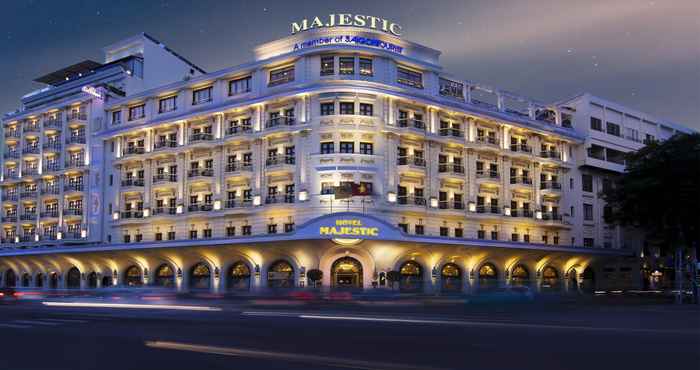 ภายนอกอาคาร Hotel Majestic Saigon 