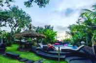 Kolam Renang Vande Guest House