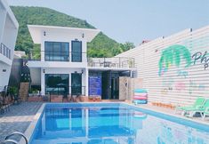 สระว่ายน้ำ 7 Phan Loft Pool Villa @Koh Larn