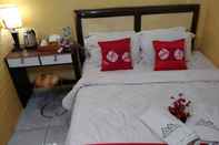 ห้องนอน Istana Bunga Rancamaya Guest House Bogor