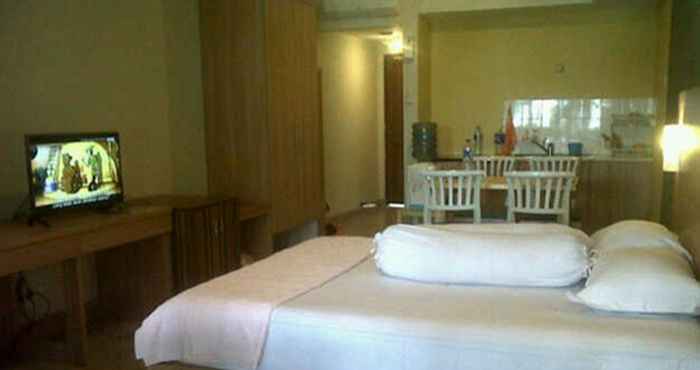 Bedroom Kondominium Lippo Carita - Suhanda