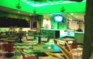 Bar, Kafe dan Lounge 2 Sevensix Hotel Balikpapan