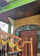 EXTERIOR_BUILDING SYARIAH Guest House Mama Lia Balikpapan