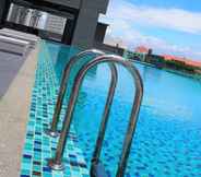 Swimming Pool 7 Jazz Luxury Service Suite-2 