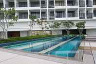 Swimming Pool The Landmark Seaview Suite