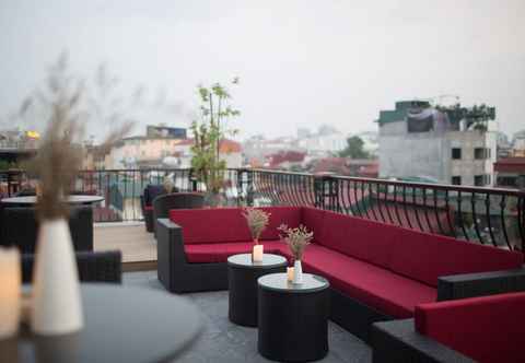 Quầy bar, cafe và phòng lounge MK Premier Boutique Hotel