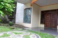 ภายนอกอาคาร Homestay Bintaran dekat Malioboro dan Titik Nol Jogja by Simply Homy