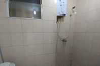 In-room Bathroom Adaru @ Gading Icon