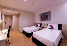 Bedroom 5 FOX Hotel Pekanbaru