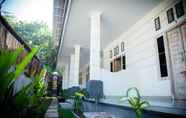 Bangunan 7 D'Reborn Guest House