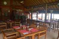 Bar, Kafe, dan Lounge Bagus Beach Resort Lovina