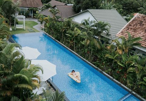 Swimming Pool Philip Bungalow