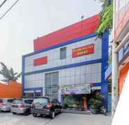 Others 3 RedDoorz Plus @ Jalan Pemuda Jakarta