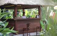 Bar, Kafe, dan Lounge 5 The Well House - Lembongan