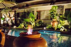 游泳池 Aliyana Hotel & Resort