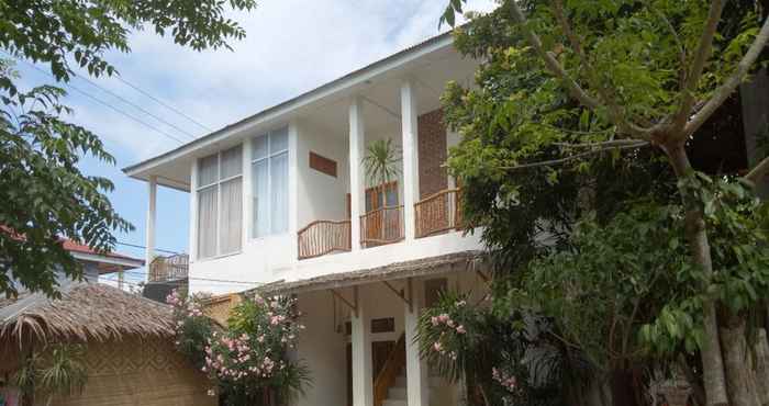 Bên ngoài Marcell Guest House