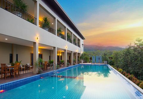สระว่ายน้ำ O Seven Villa Khao Yai