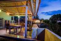 Restoran The Puncak Sunset Ceningan Villa 