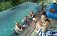 Swimming Pool 6 The Puncak Sunset Ceningan Villa 