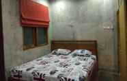 Bedroom 2 Simple Room at Griyo Jagalan 