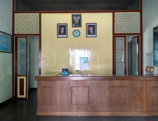 Lobby 2 Hotel Purnama I