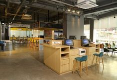 Sảnh chờ 4 Lub d Manila Makati