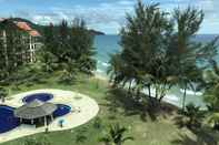 Swimming Pool Sunset Seaview Beach Villas & Spa Suites @ Karambunai