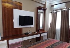 泳池 2 Apartemen The Suites Metro By Naufal