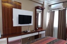 泳池 Apartemen The Suites Metro By Naufal