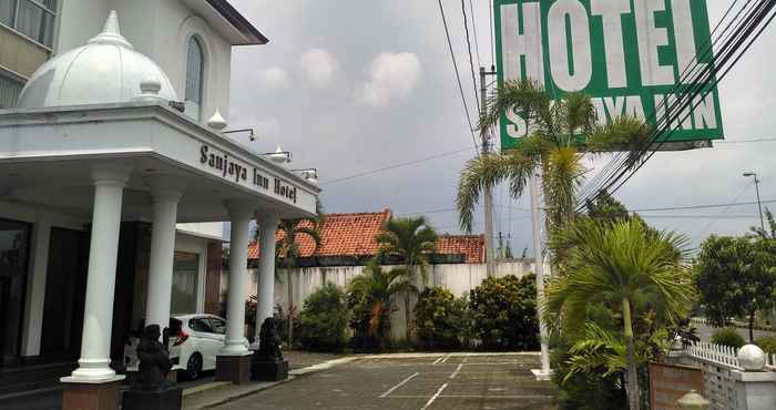 Bên ngoài Sanjaya Inn Hotel Purworejo