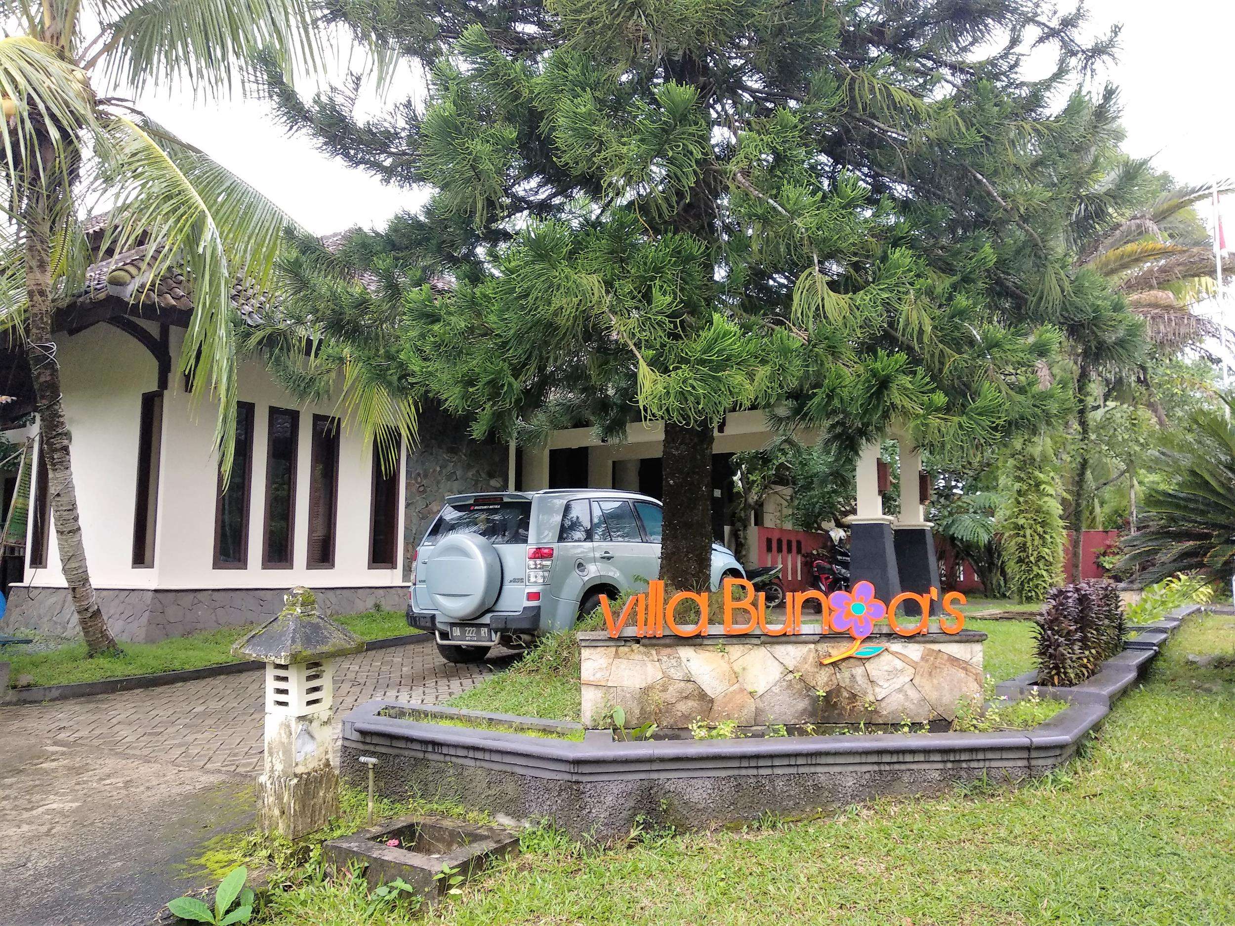 1 Villa di Banjarbaru - Sewa Villa Harga Murah Di Traveloka
