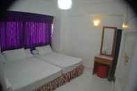 Kamar Tidur City Room w/ 2 Beds @ Town 8