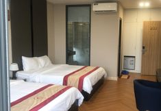 Bedroom 2 Lahona Hotel Lagi