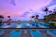 Swimming Pool CASSIA Bintan